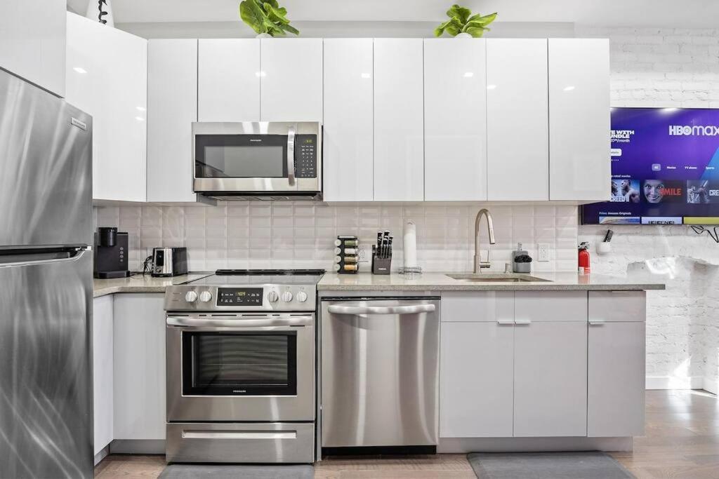 Swj 2Nd - Times Sq, Brooklyn Bridge, Lga In 15 Min Apartment New York Exterior photo